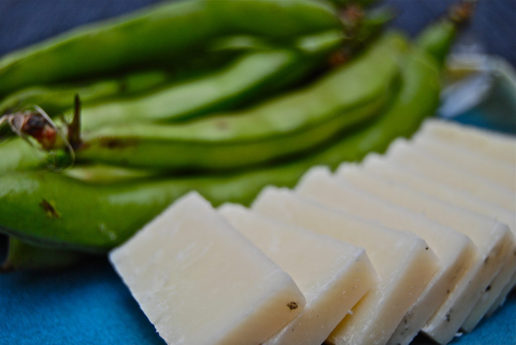 Fava beans and pieces of pecorino.